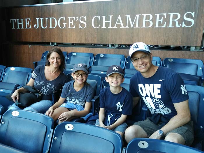 Orthodontist-Doug-Palaganas-and-Family-Yankees